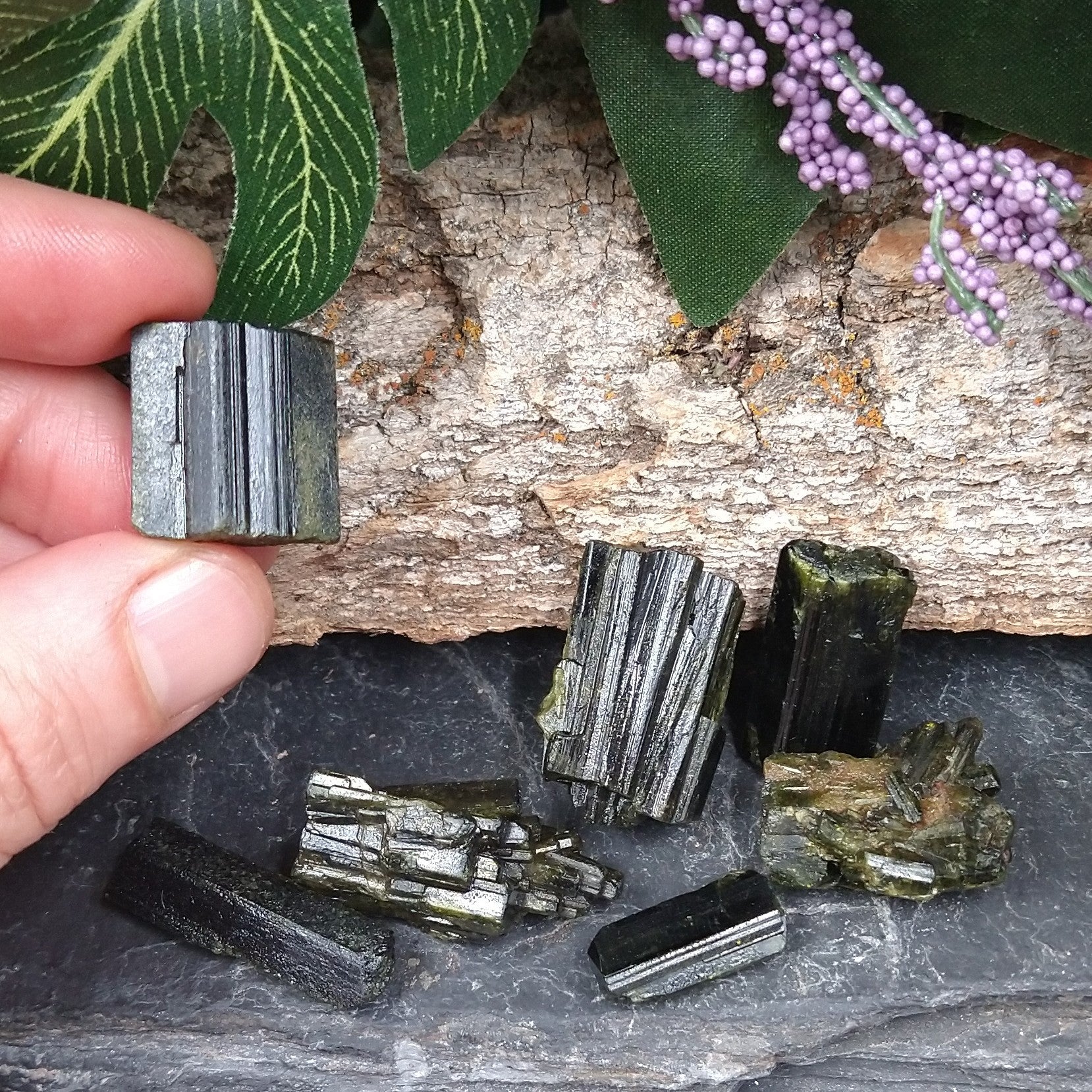 EP-82A Himalayan Epidote 14g