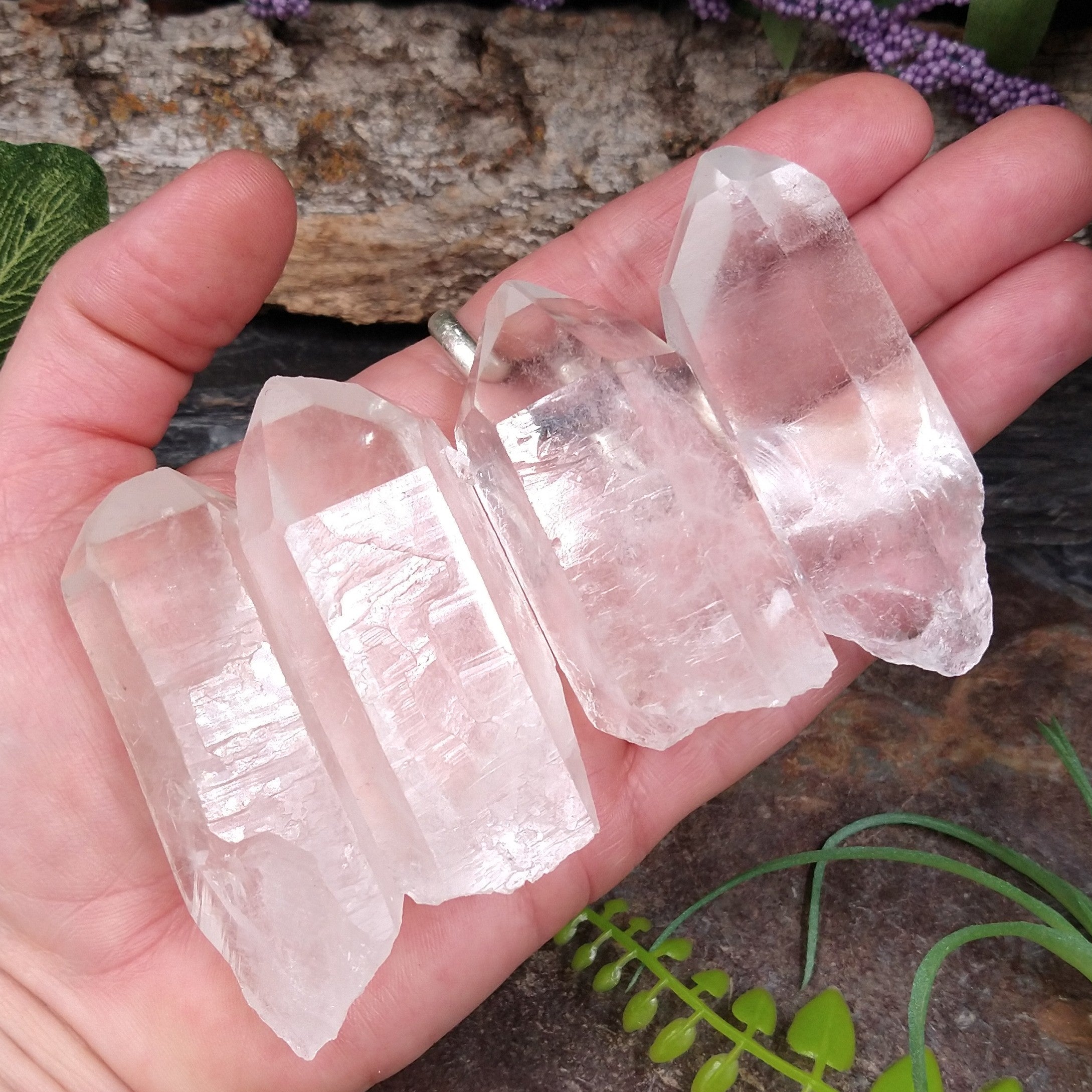 Q-5226 Quartz Crystal