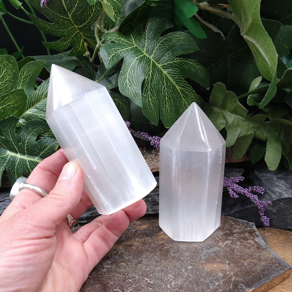 SEL-133 Selenite Tower